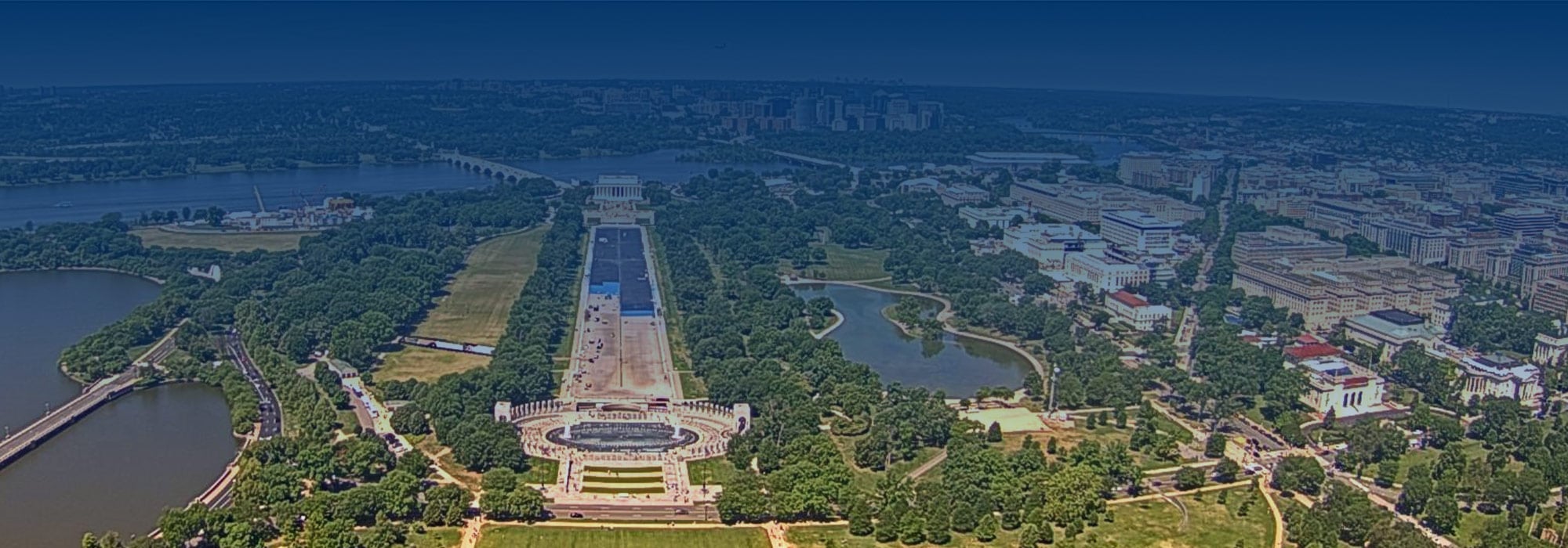 background image for Lincoln Memorial Reflecting Pool